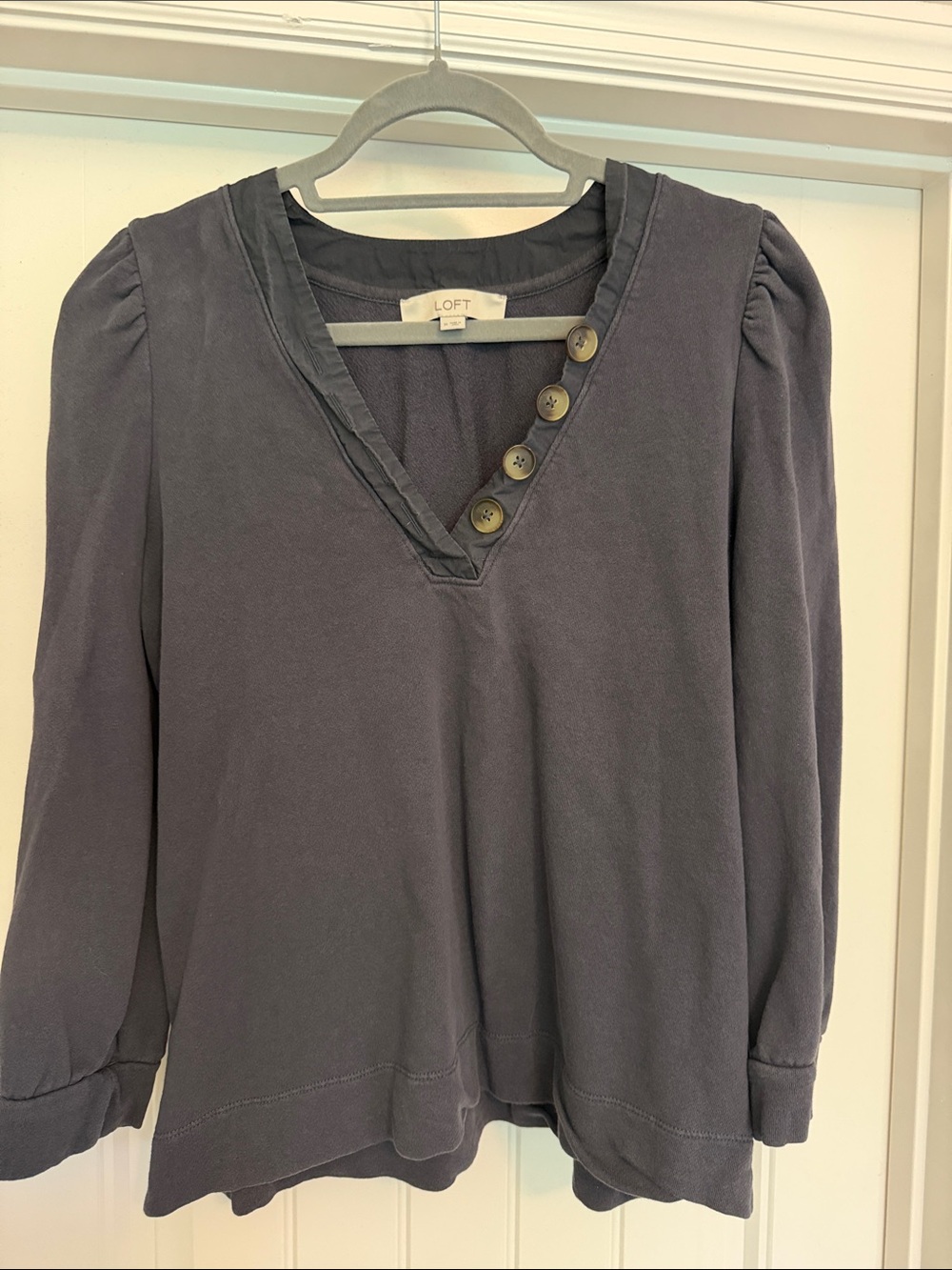 LOFT Button-Trim V-Neck Long Sleeve Top - Charcoal